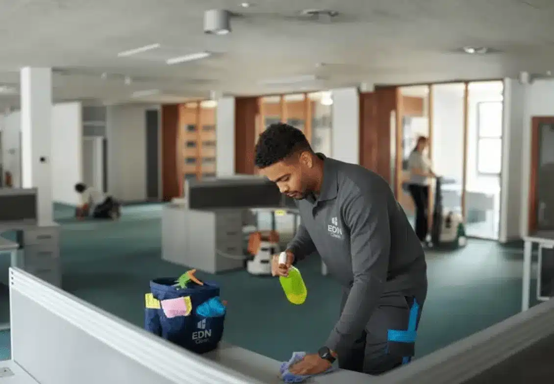 Poduits de nettoyage bureaux